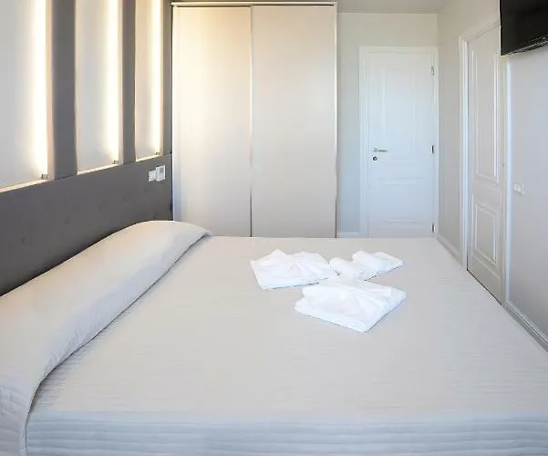 Opera Arte 4* Porto Recanati